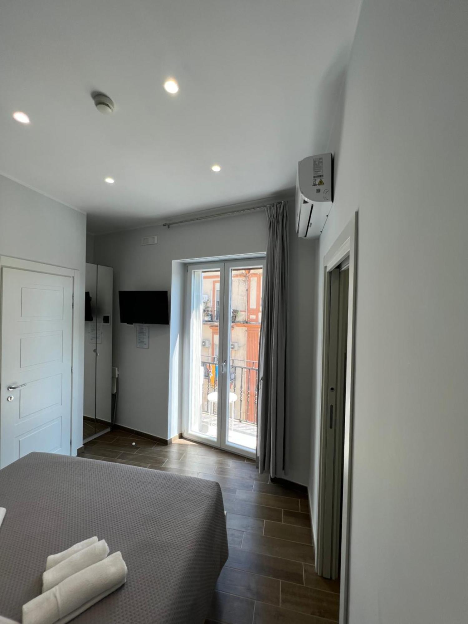 Metropolis Home Νάπολη Εξωτερικό φωτογραφία